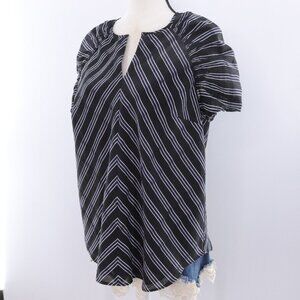 Ann‎ Taylor | Short Sleeve Top Medium